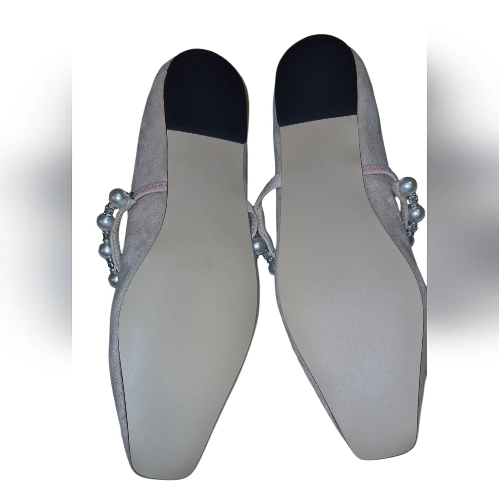 Elegant Beige Women's Shoes with Pearl Detailing - Picture 7 of 14